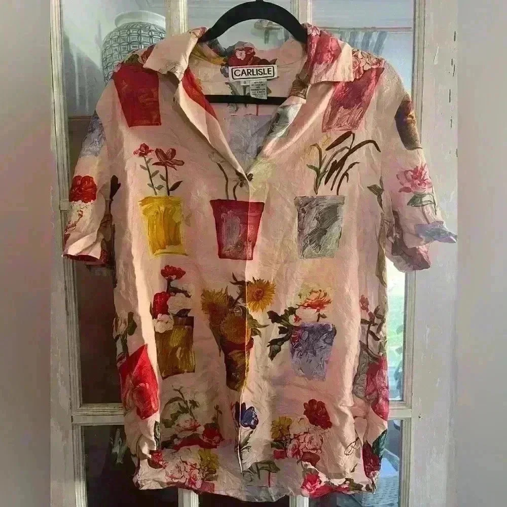 Carlisle Beautiful silk floral blouse